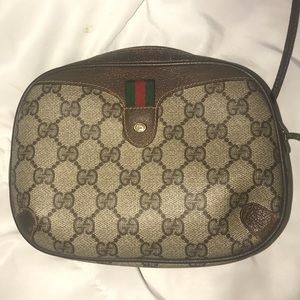 Authentic Gucci cross body